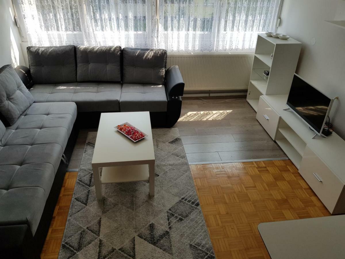 Apartman Tasa Banja Luka Extérieur photo